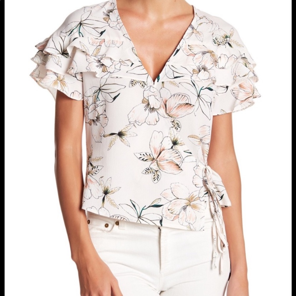 ASTR Floral ruffled cropped wrap blouse size M